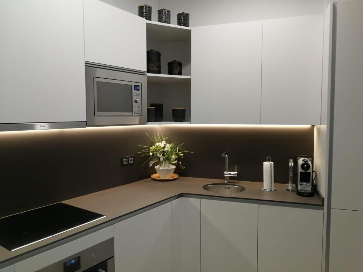 Glory Suite With Ac License Ess02463 산세바스티안 외부 사진